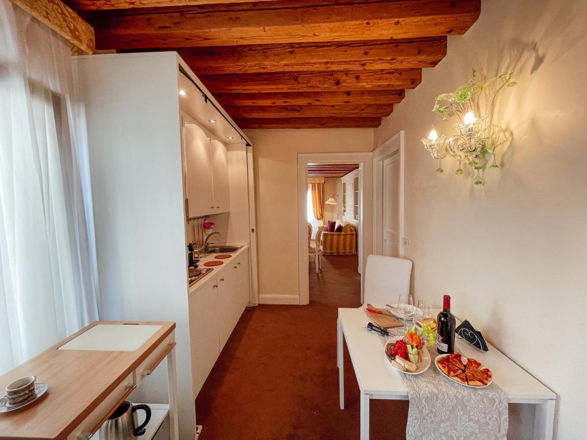 Apartamento Ai Savi Di Venezia Exterior foto